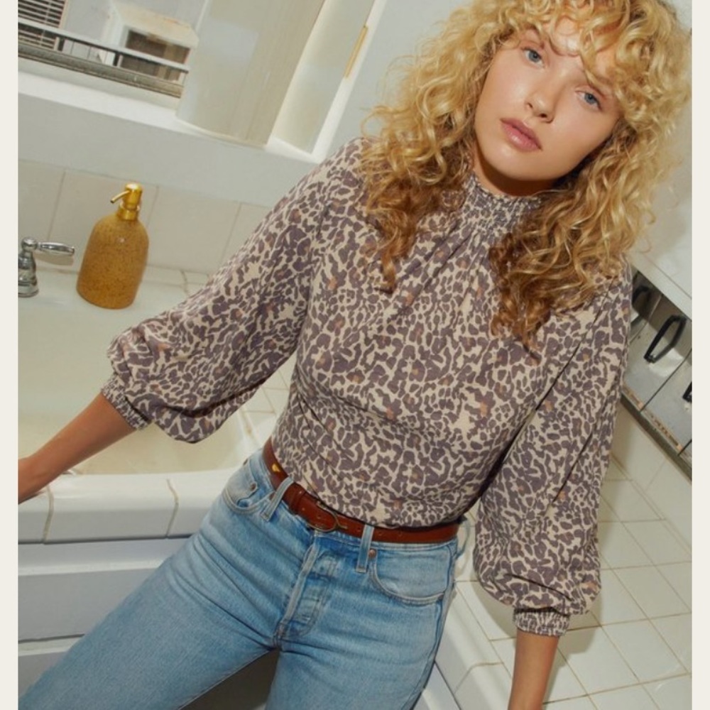 Nation LTD Melanie smocked mock neck top Small Antique Leopard